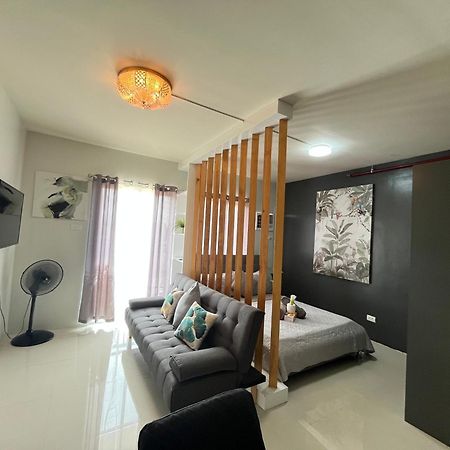 Condo In Camella Manors In Puerto Princesa ภายนอก รูปภาพ