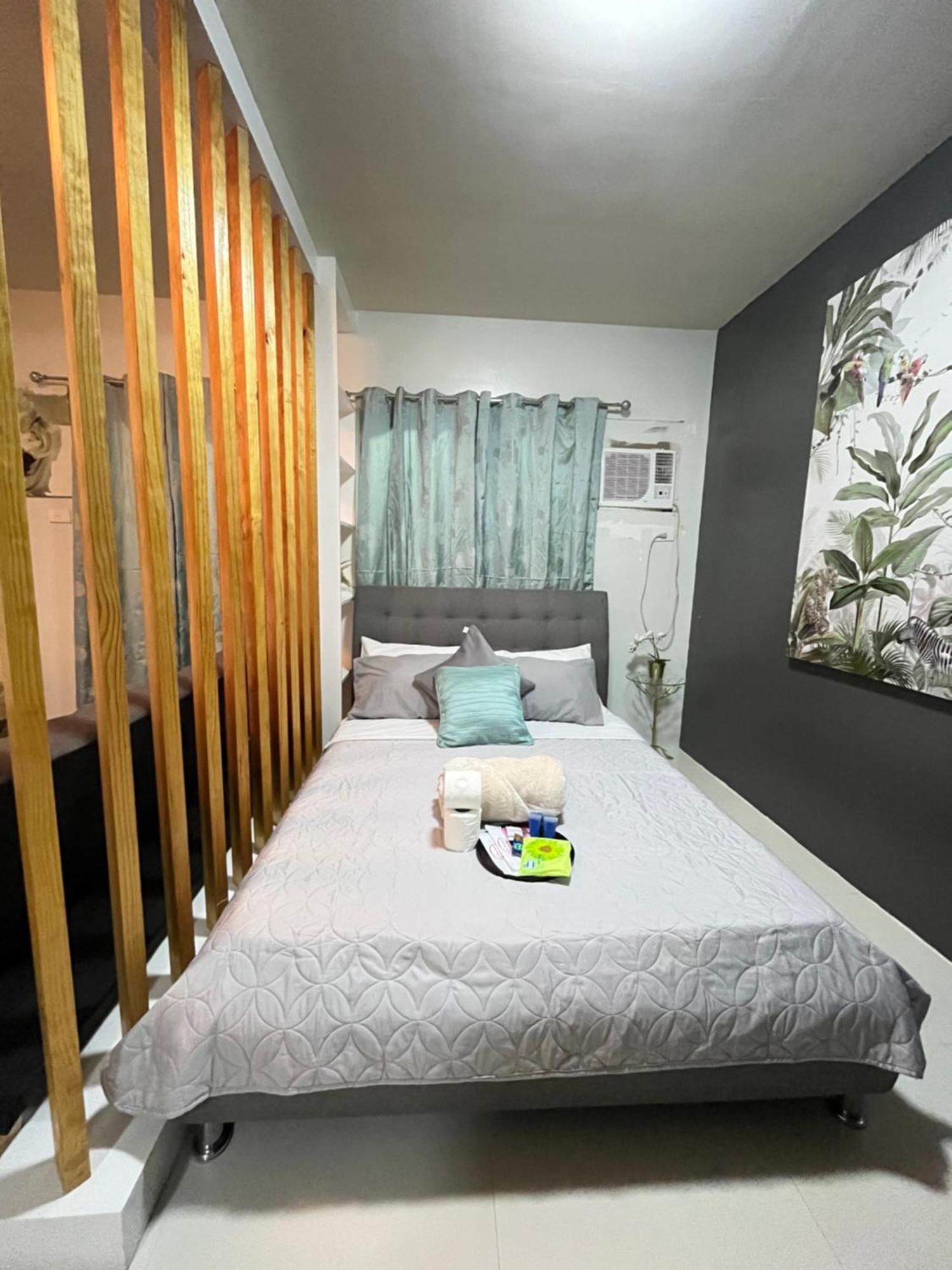 Condo In Camella Manors In Puerto Princesa ภายนอก รูปภาพ