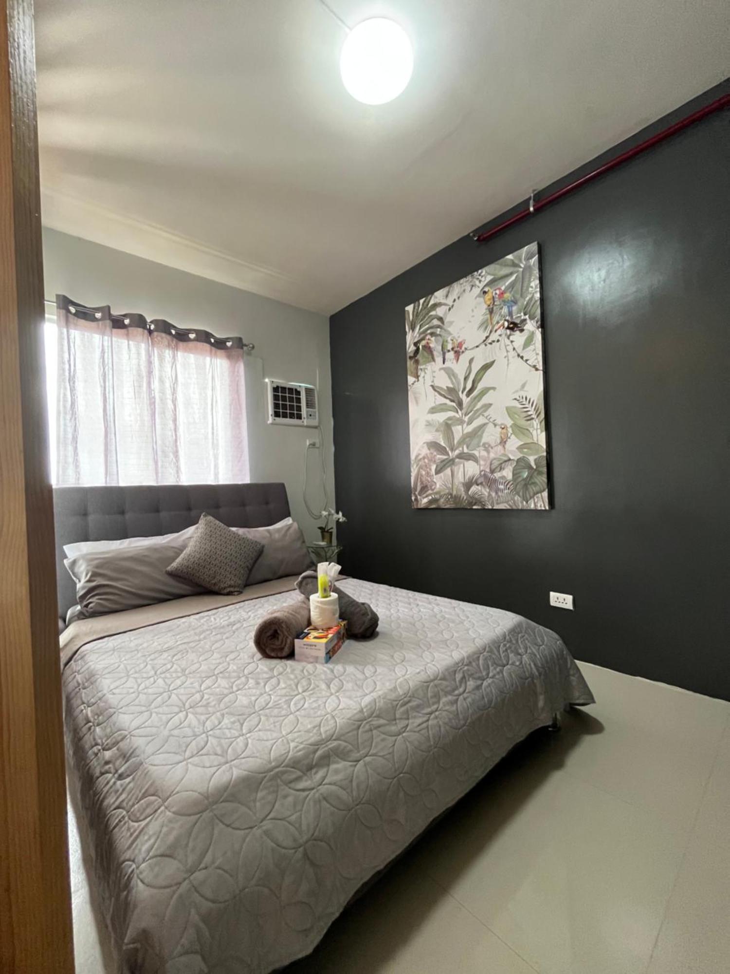 Condo In Camella Manors In Puerto Princesa ภายนอก รูปภาพ