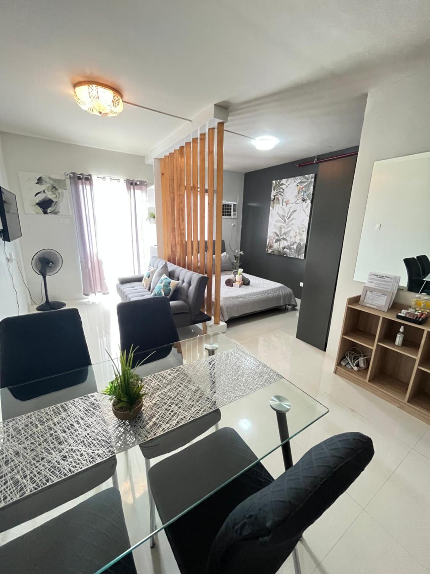 Condo In Camella Manors In Puerto Princesa ภายนอก รูปภาพ